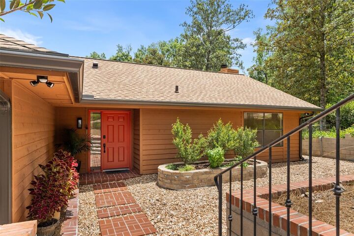 Property Photo:  11715 NW 122nd Terrace  FL 32615 
