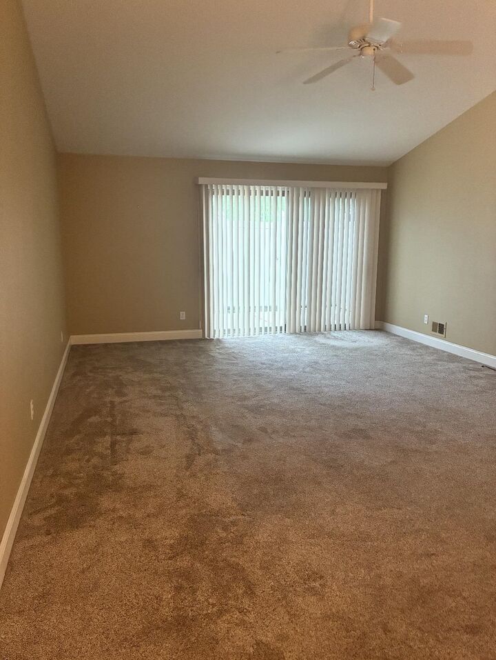 Property Photo:  35275 Silver Maple Drive Unit 37, Bldg 7  MI 48035 