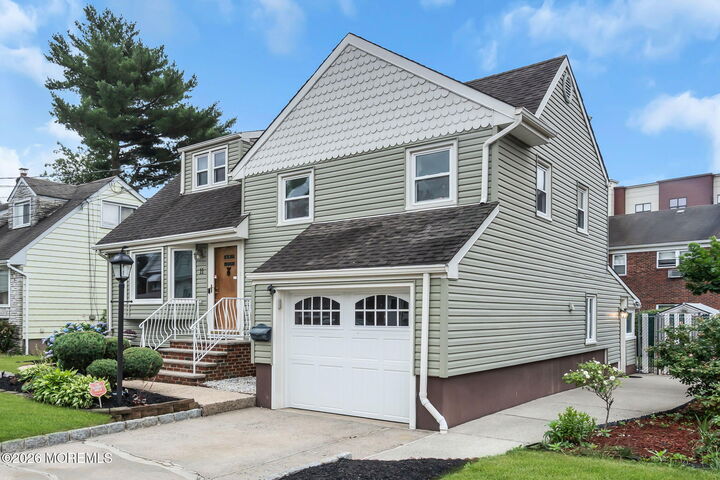 Property Photo:  11 E Grove Avenue  NJ 07095 