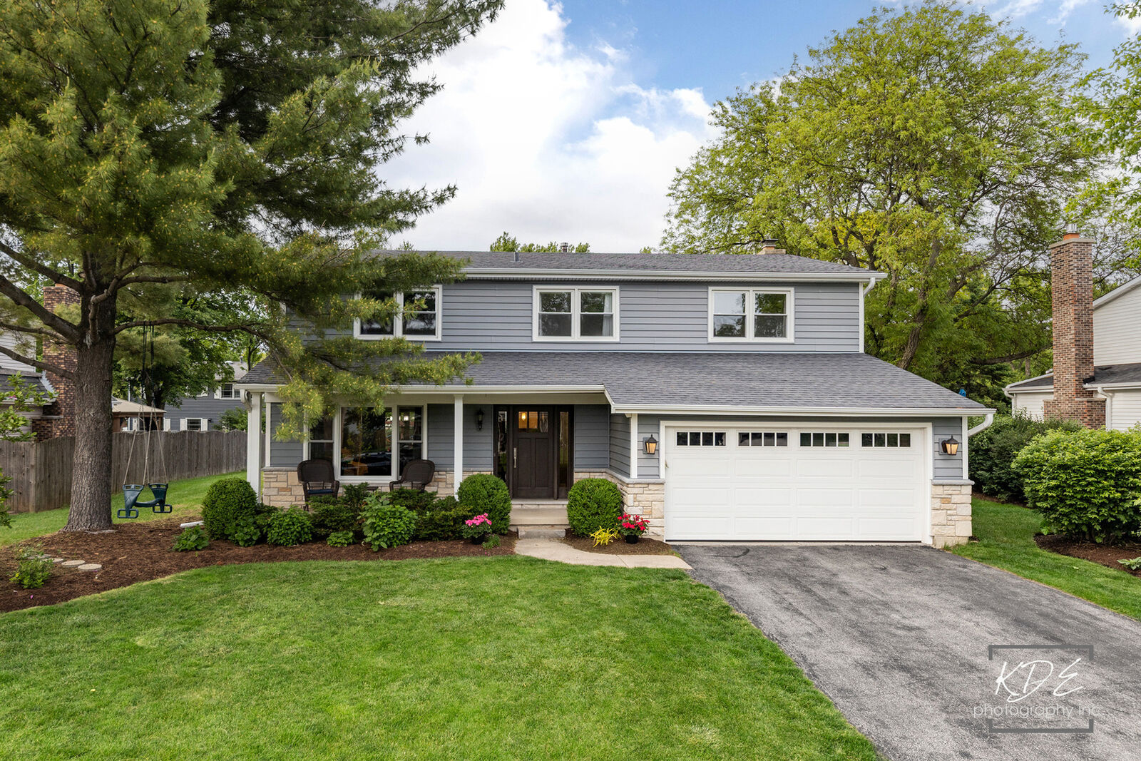 Property Photo:  605 Hyde Park Lane  IL 60565 