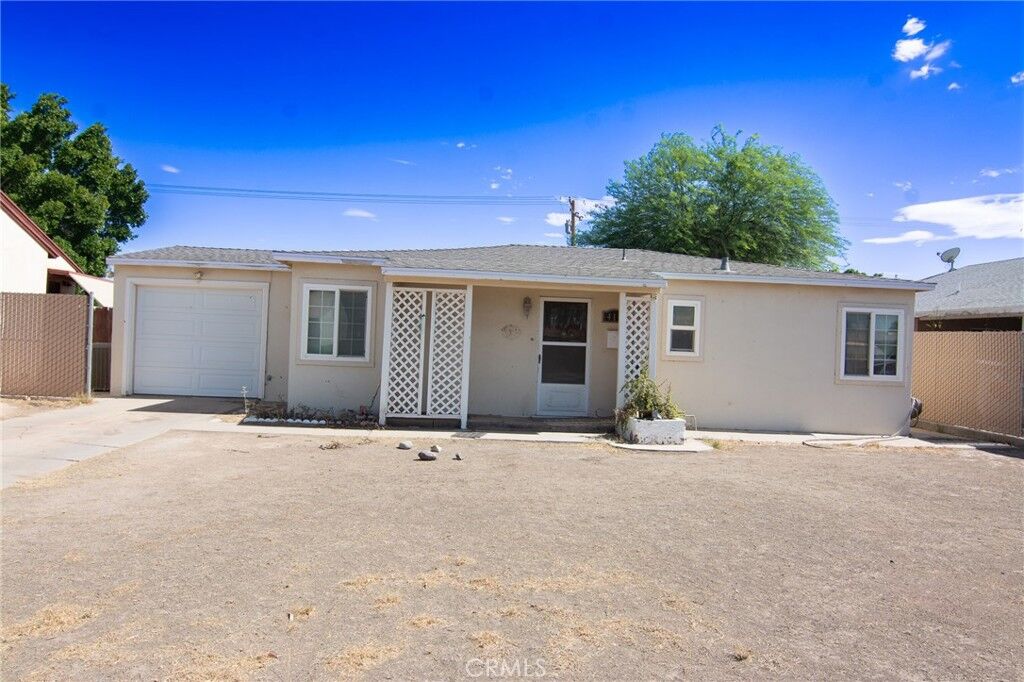 Property Photo:  414 W C  CA 92227 