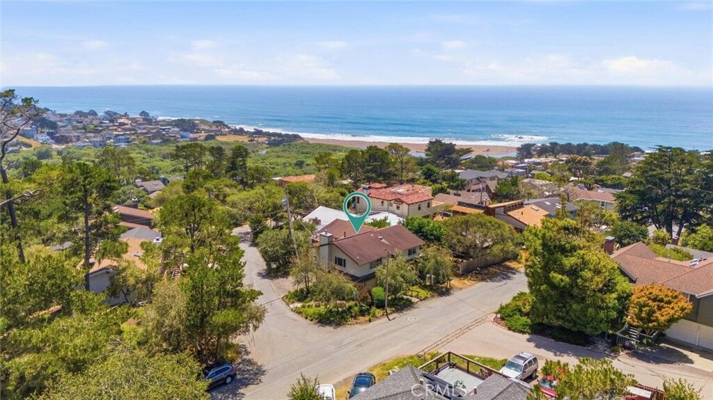 Property Photo:  490 Warwick Street  CA 93428 