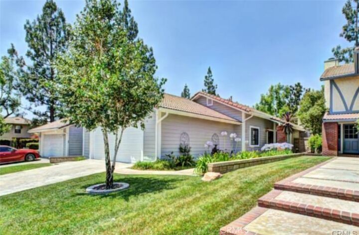 Property Photo:  1213 Eckenrode  CA 92870 