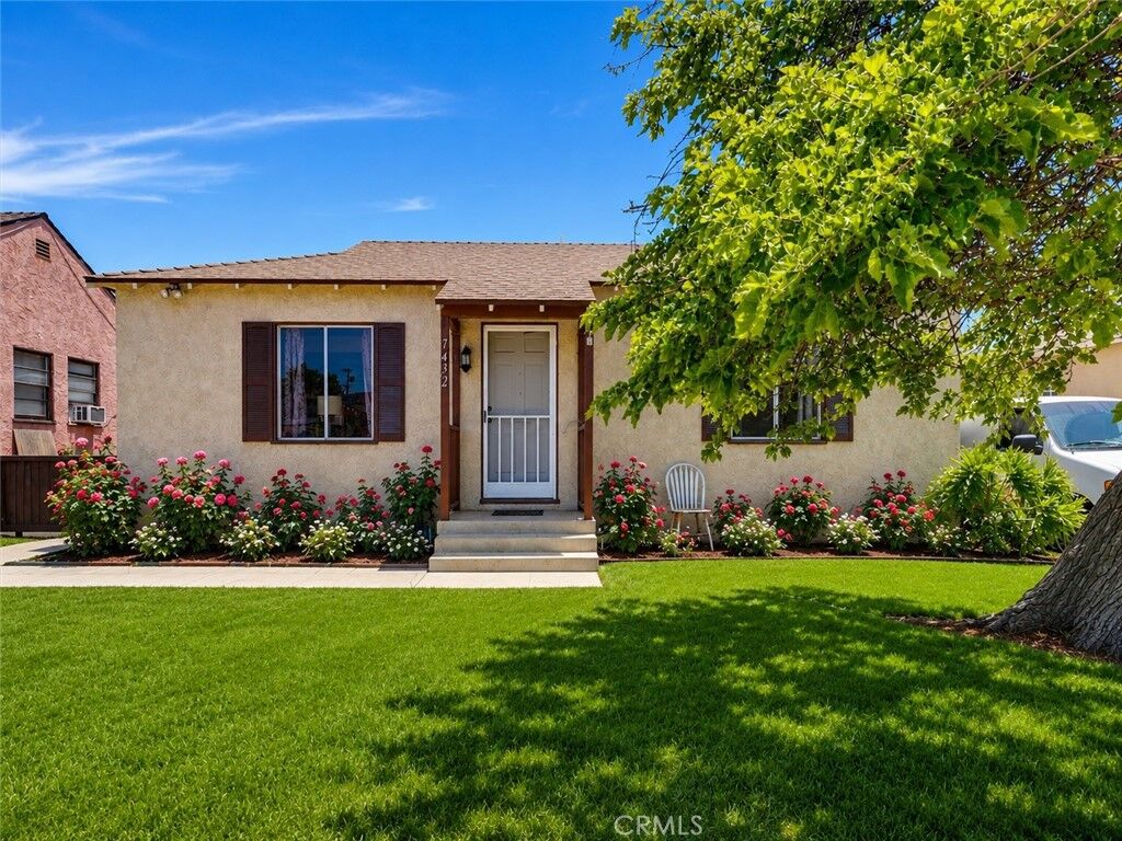 Property Photo: 7432 Farmdale CA 91605