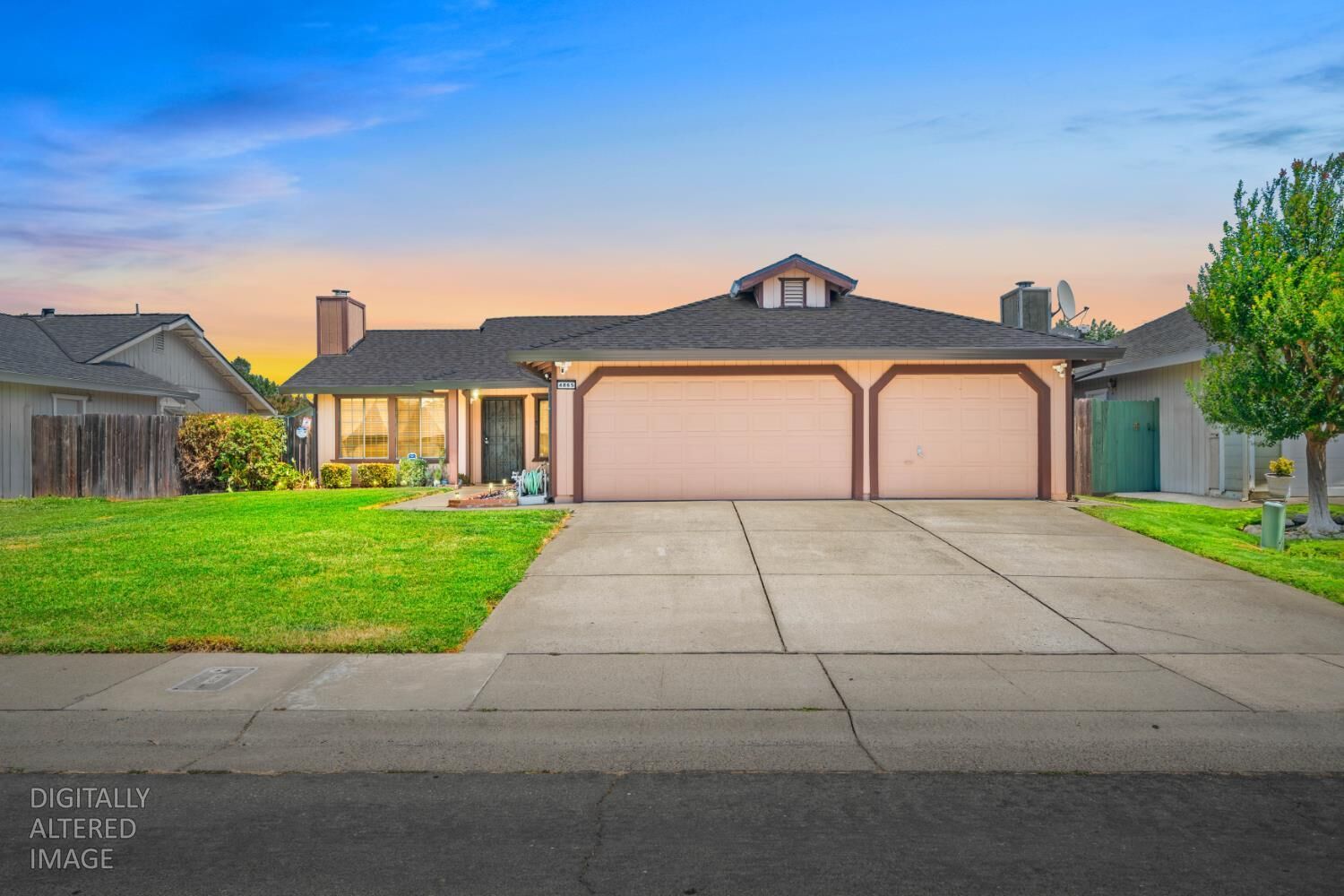 Property Photo:  4865 Bamford Drive  CA 95823 