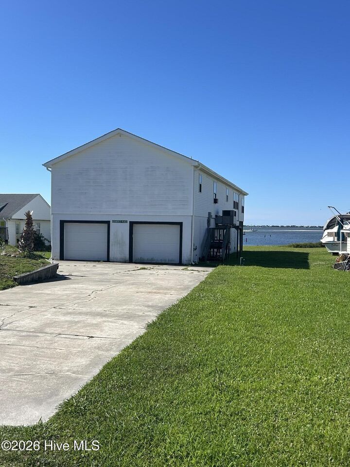 Property Photo:  159 Salty Shores Point Drive  NC 28570 