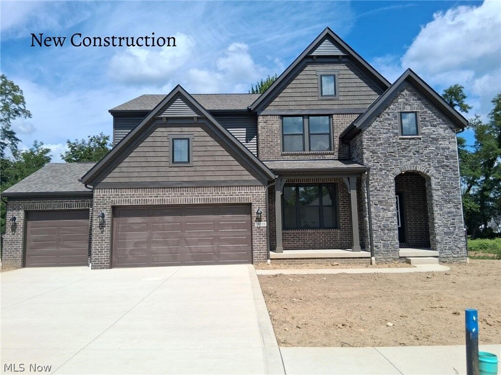 Property Photo: 3775 Overlook Court OH 44333