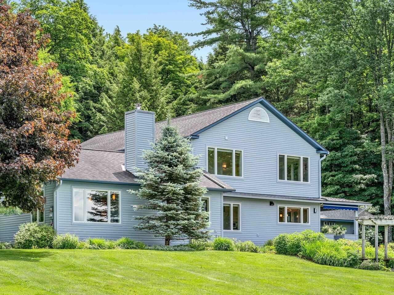 Property Photo:  1910 North Street  VT 05602 