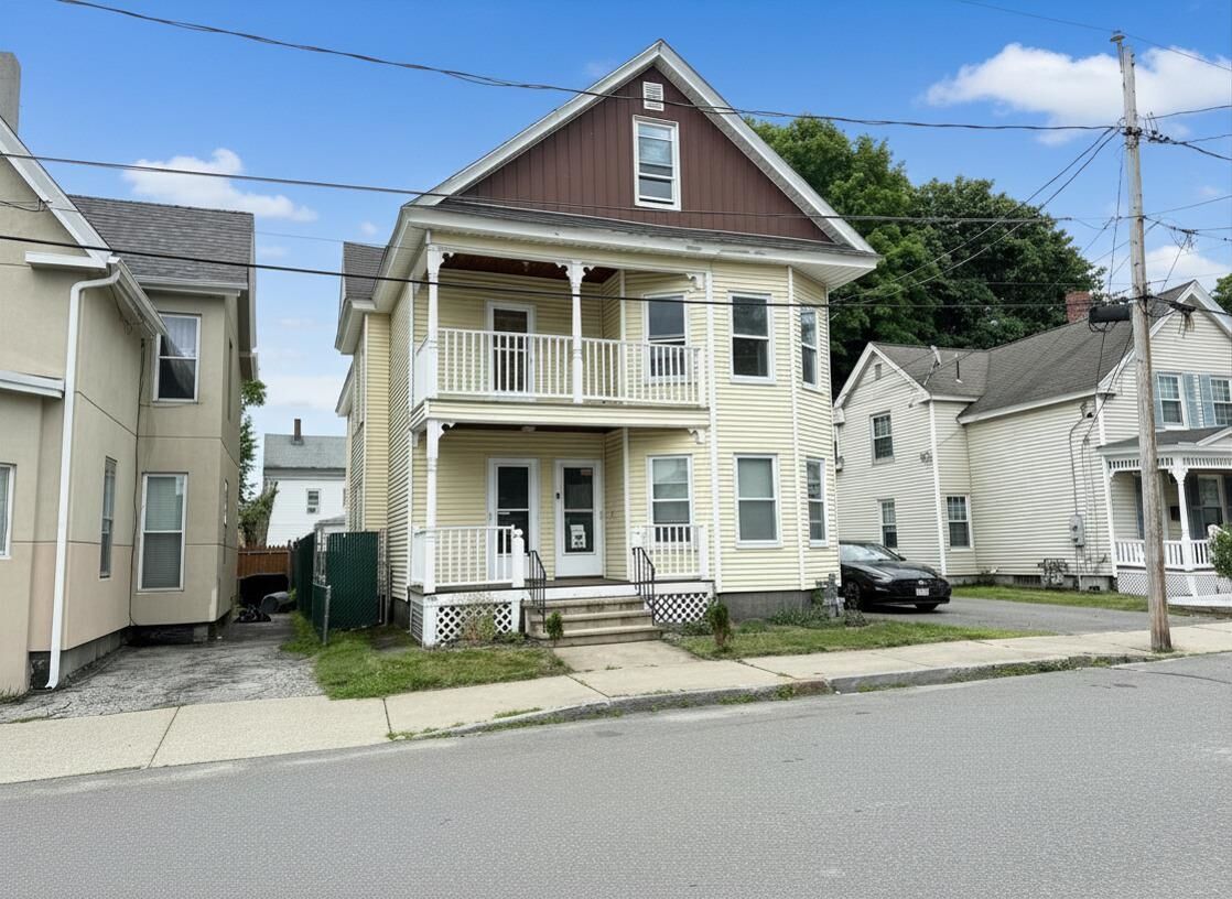 Property Photo:  6 Holmes Street  NH 03060 