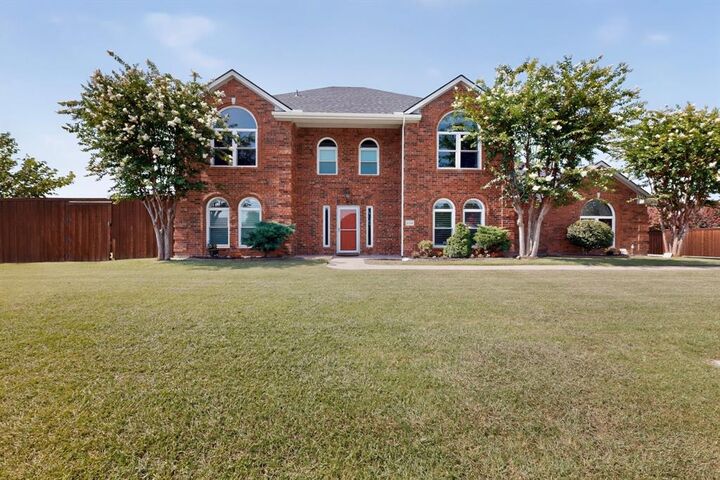 Property Photo:  2336 Saddlebrook Lane  TX 75087 