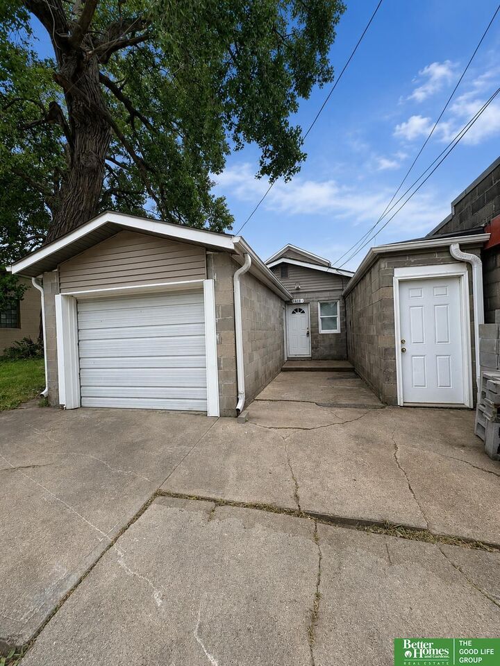 Property Photo: 4038 Hamilton Street NE 68131