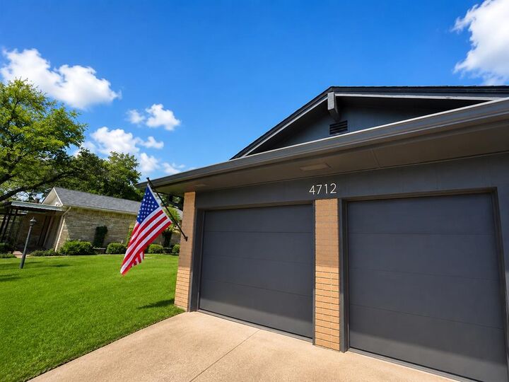 Property Photo:  4712 Cherry Hill Lane  OK 73135 