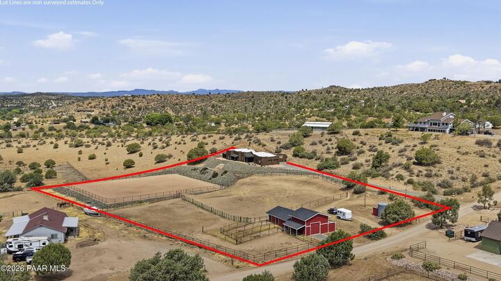 Property Photo:  11070 N Deer Hill Lane  AZ 86305 