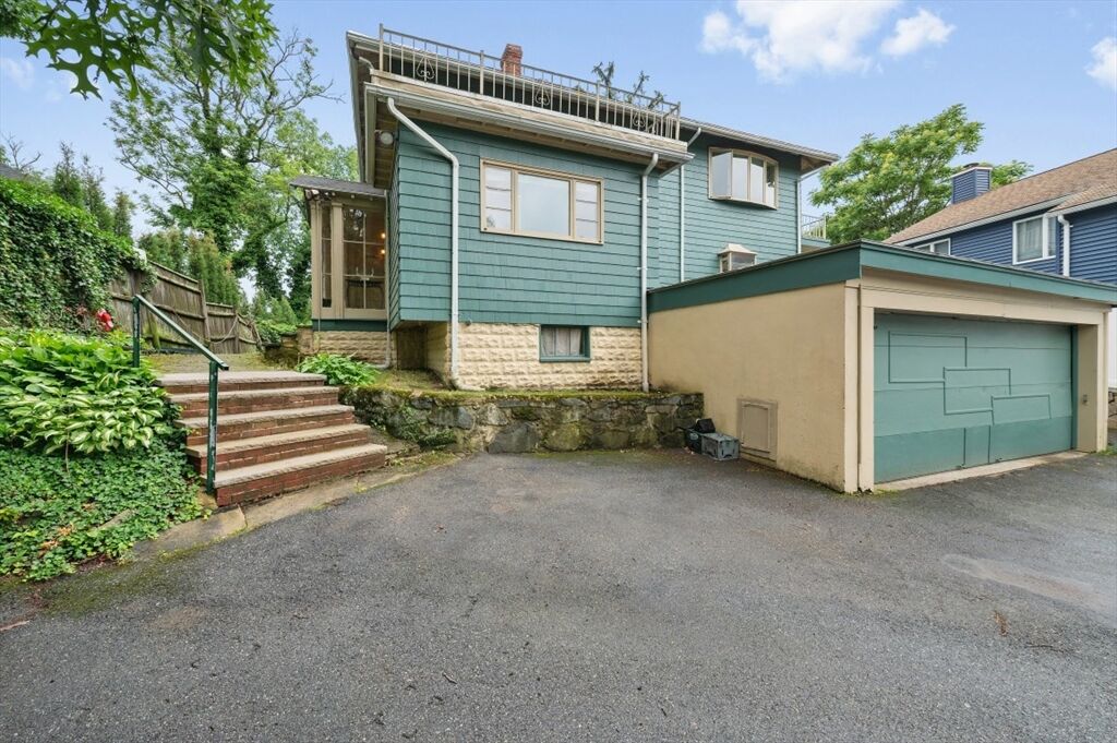 Property Photo:  200 E Border Rd  MA 02148 