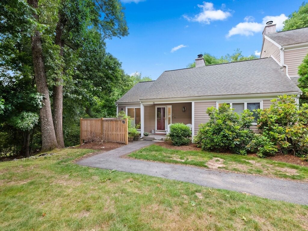 Property Photo:  36 Fifer Lane 36  MA 02420 
