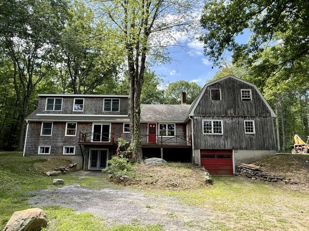 Property Photo:  9 Laurel Ln  MA 01541 