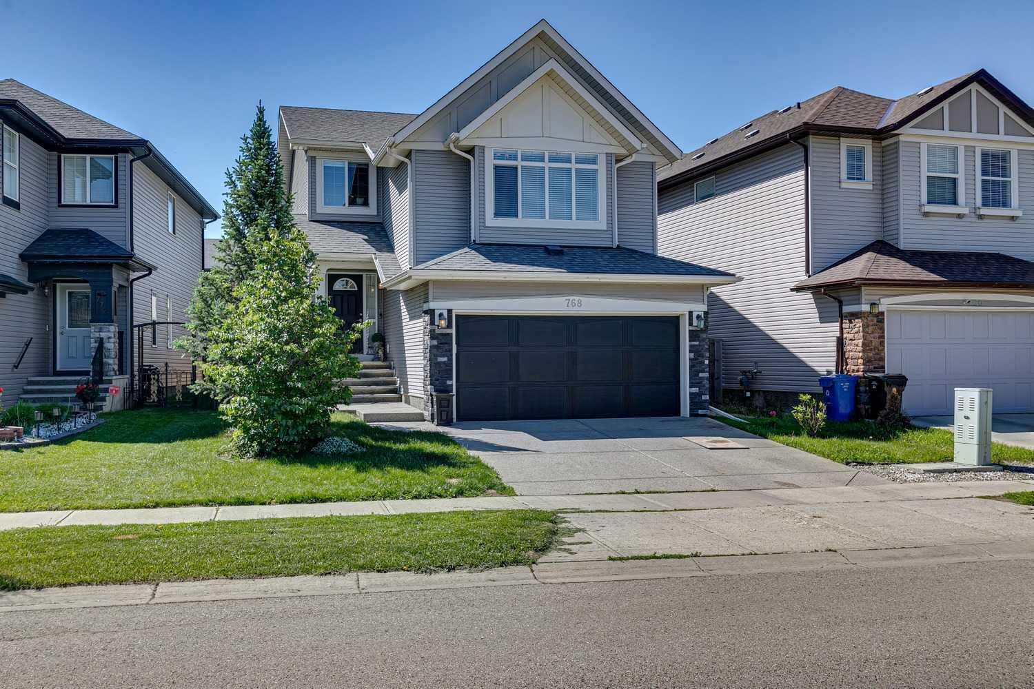 Property Photo:  768 New Brighton Drive SE  AB T2Z 0Z8 