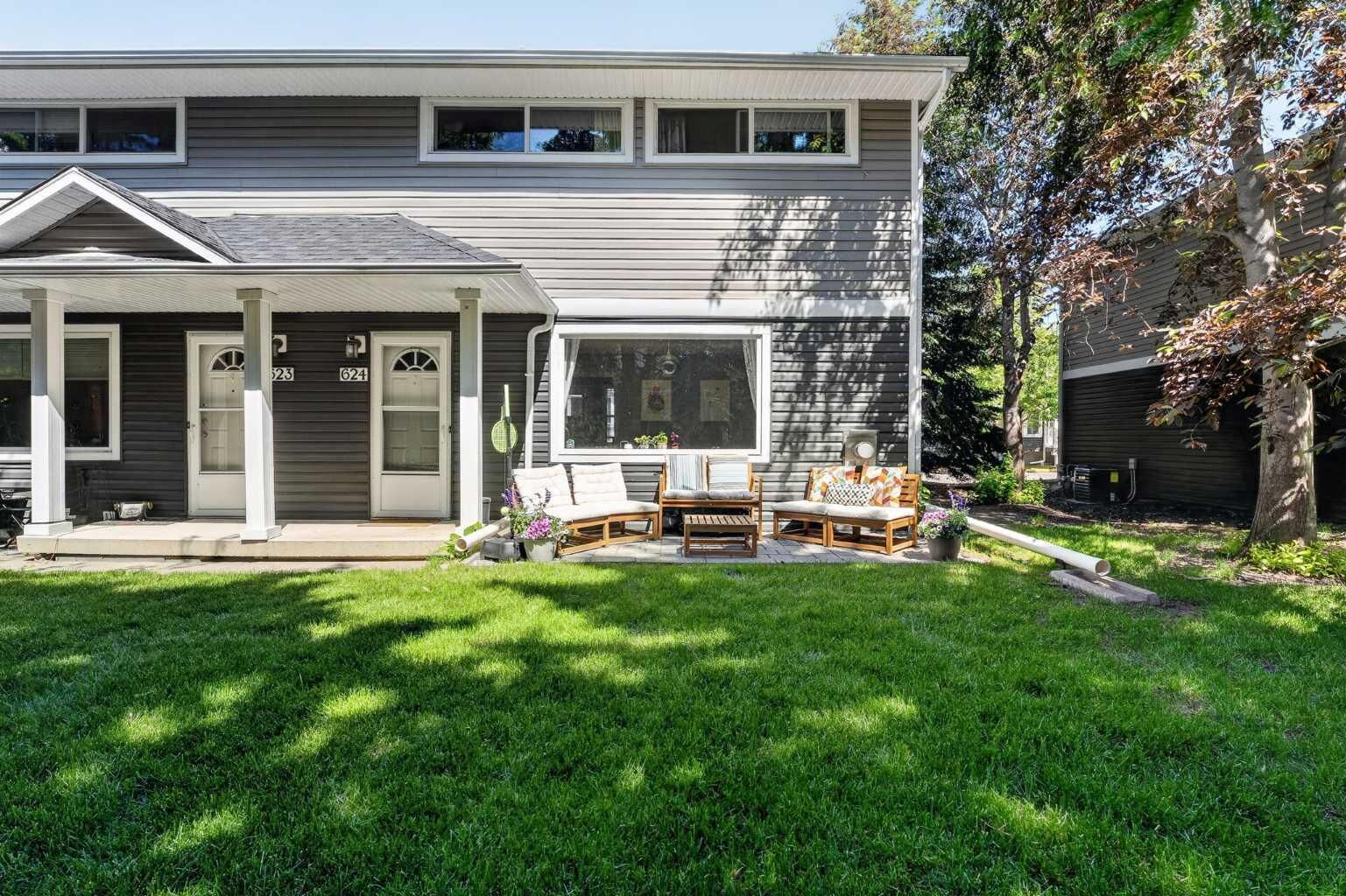Property Photo:  624 Regal Park NE  AB T3E 0S6 