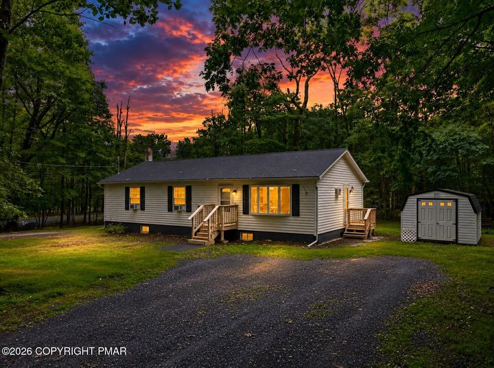Property Photo:  110 Gumwood Lane  PA 18058 