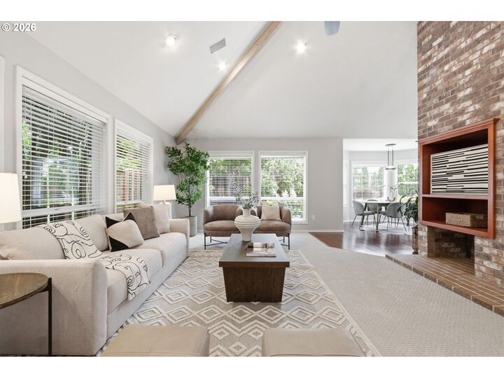 Property Photo:  1712 NW Caxton Ct  OR 97229 