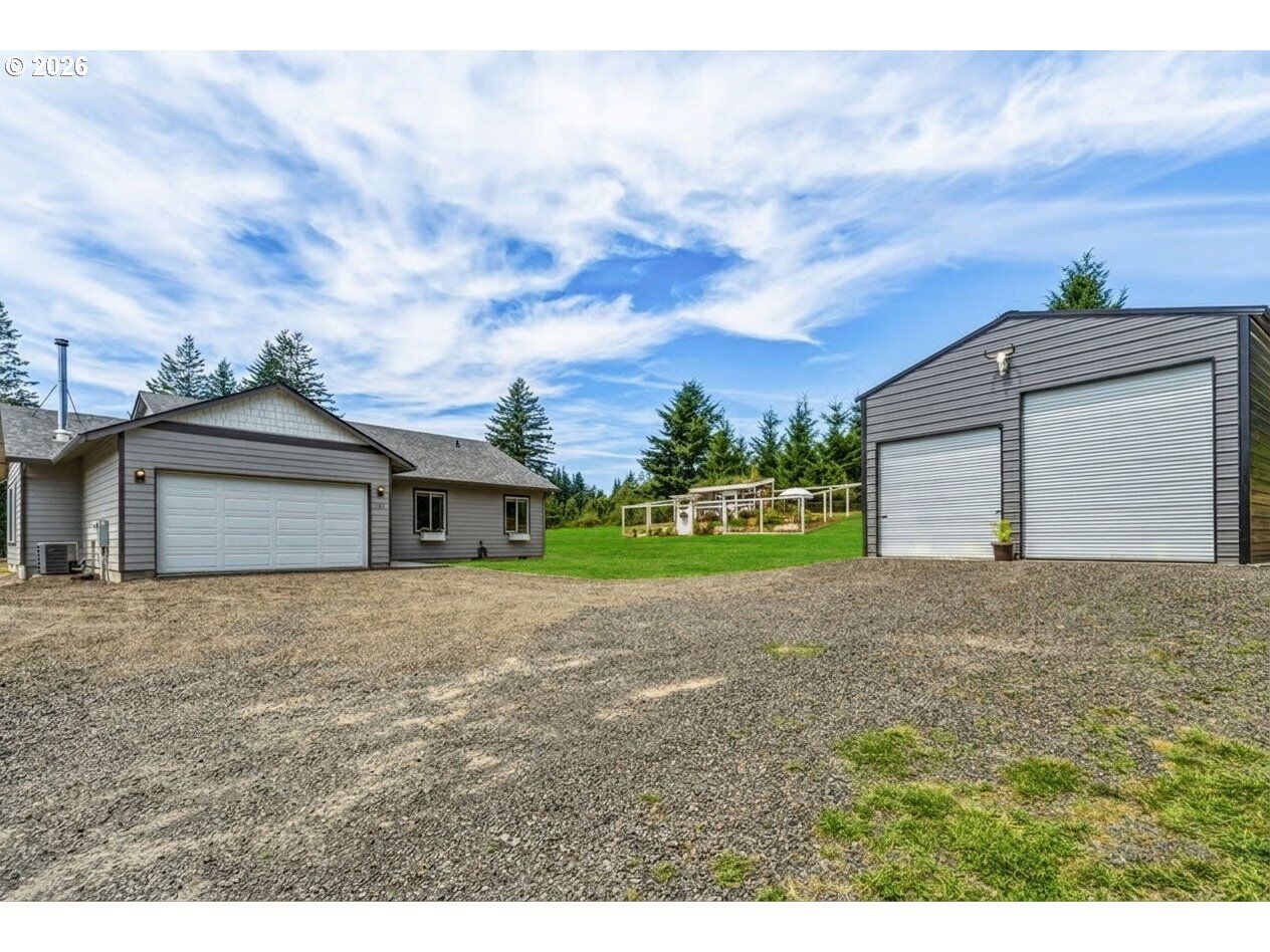 Property Photo:  321 Helens Ln  WA 98671 