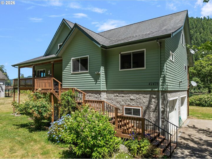 Property Photo:  41459 State Highway 38  OR 97467 
