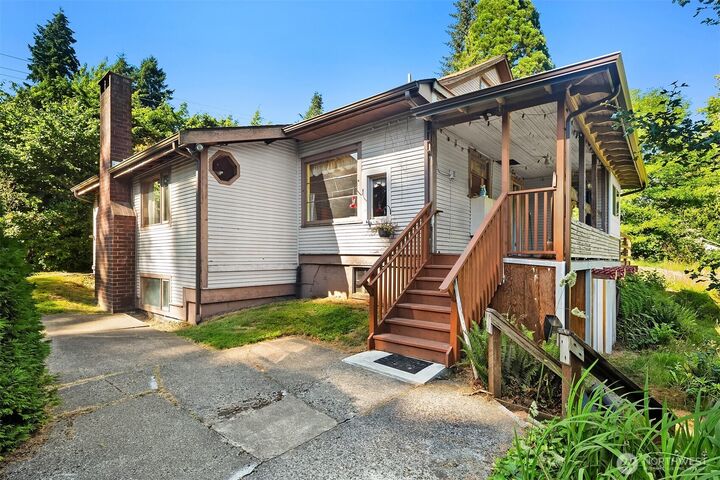 Property Photo:  20128  Old Owen Road  WA 98272 