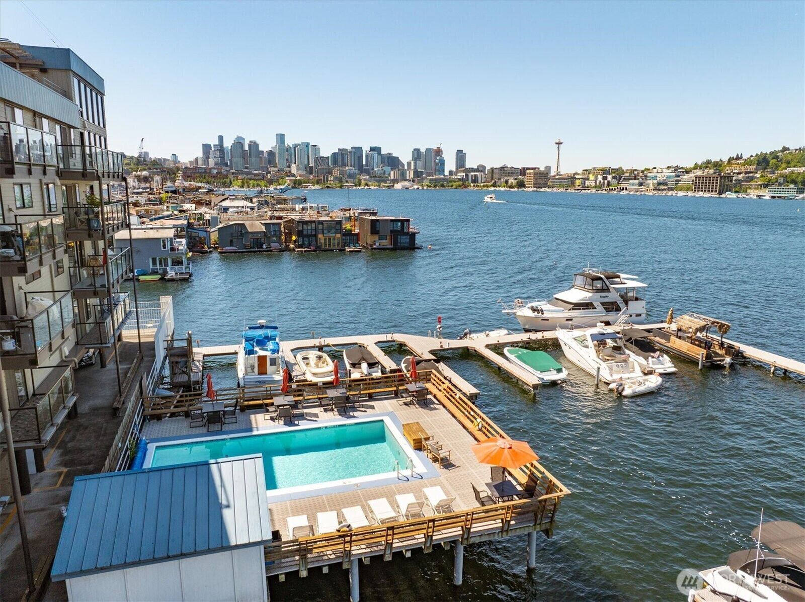 Property Photo:  2301  Fairview Avenue E 306  WA 98102 