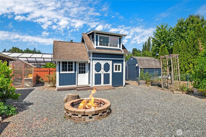 Property Photo: 5027 110th St NE WA 98271