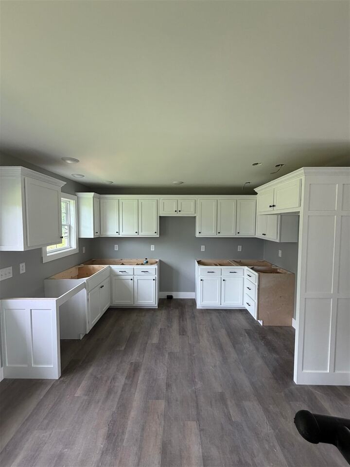 Property Photo: 2620 Dover Church Road KY 42164