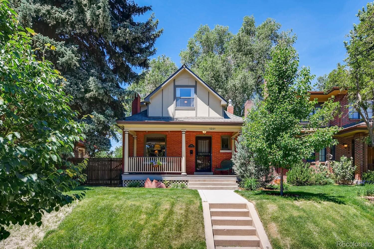 Property Photo:  1251 S Gaylord Street  CO 80210 