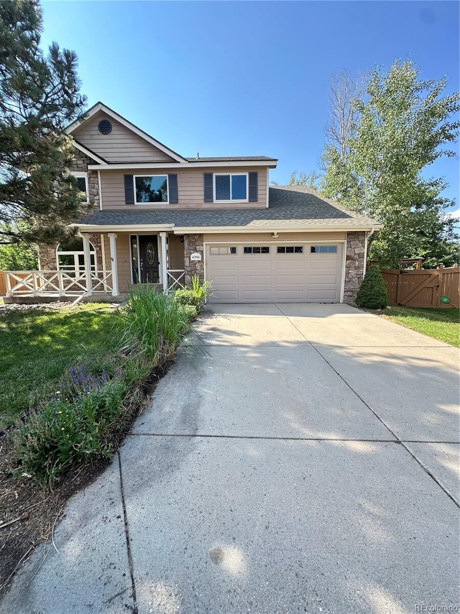 Property Photo:  