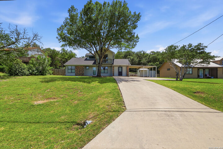 Property Photo:  1377 Laurie Dr  TX 78133 
