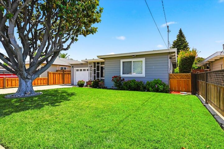 Property Photo: 1148 Berkeley Avenue CA 94025