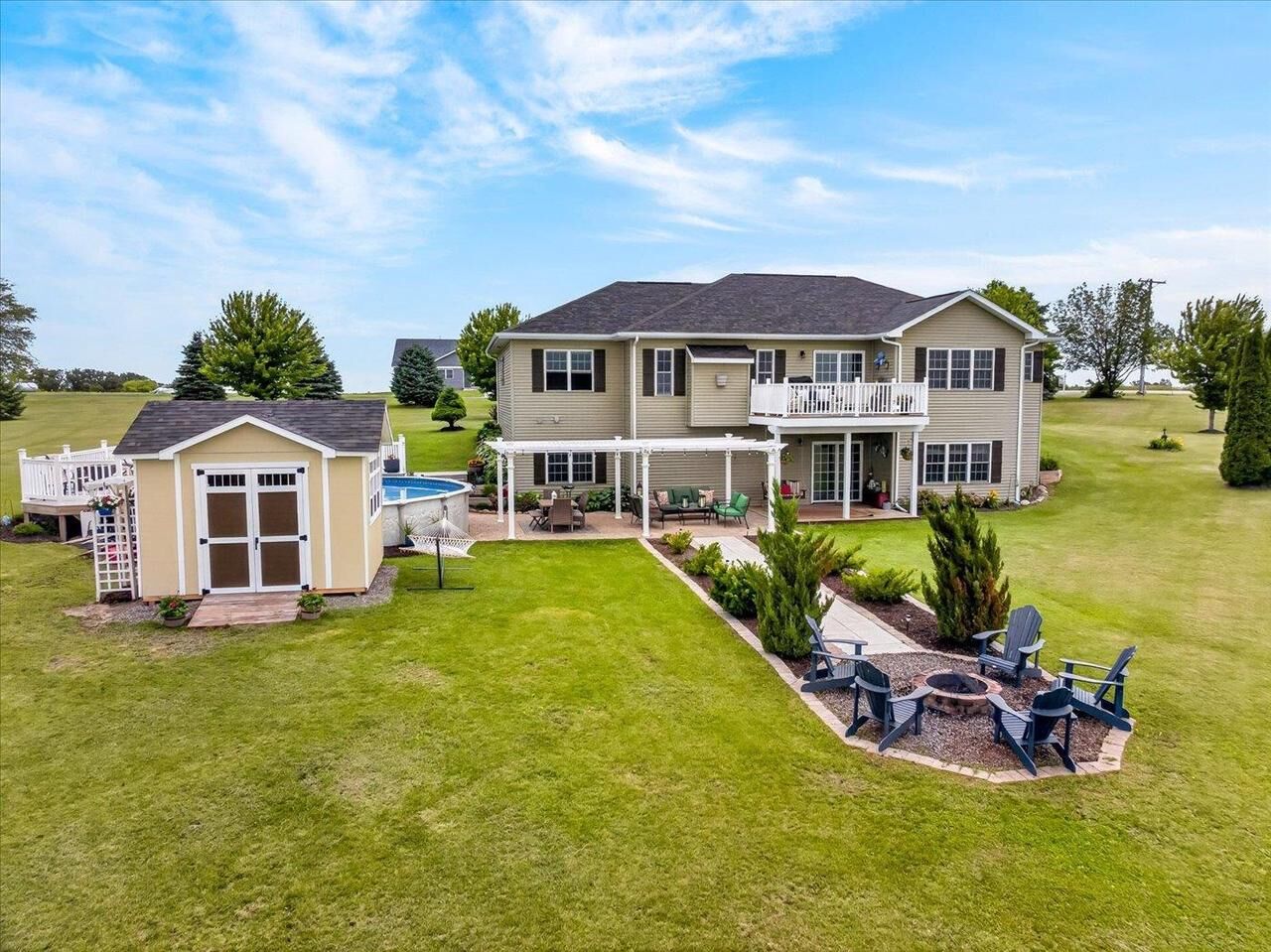 Property Photo: W7620 County Road H WI 53574