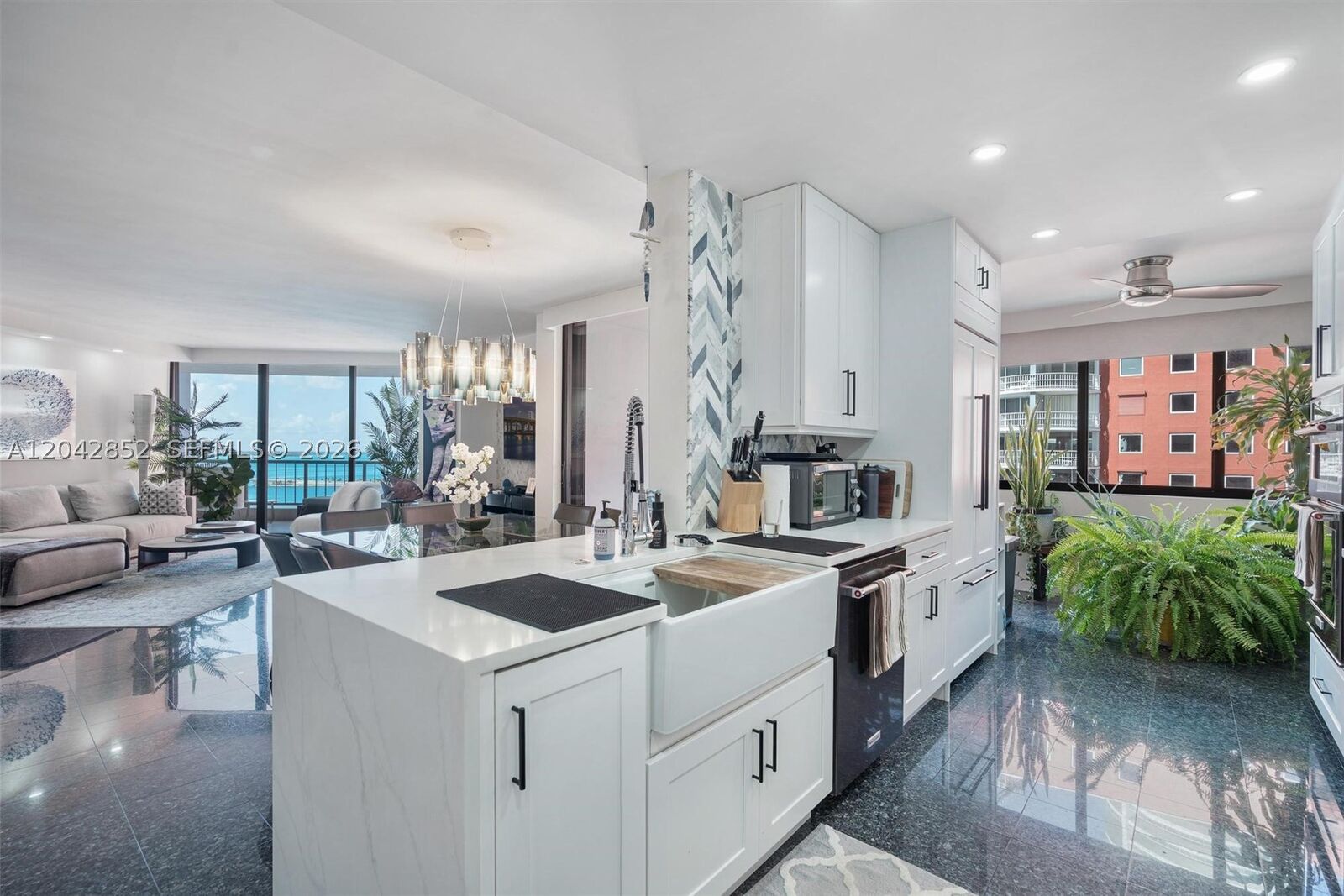 Property Photo: 1581 Brickell Ave 1805 FL 33129