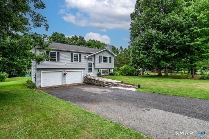 Property Photo: 41 Candlewood Vista CT 06776