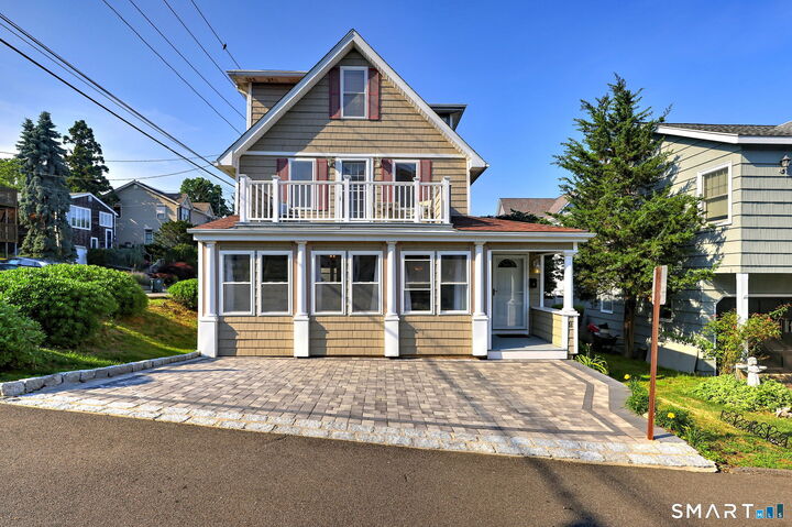 Property Photo: 2 Paris Street CT 06460