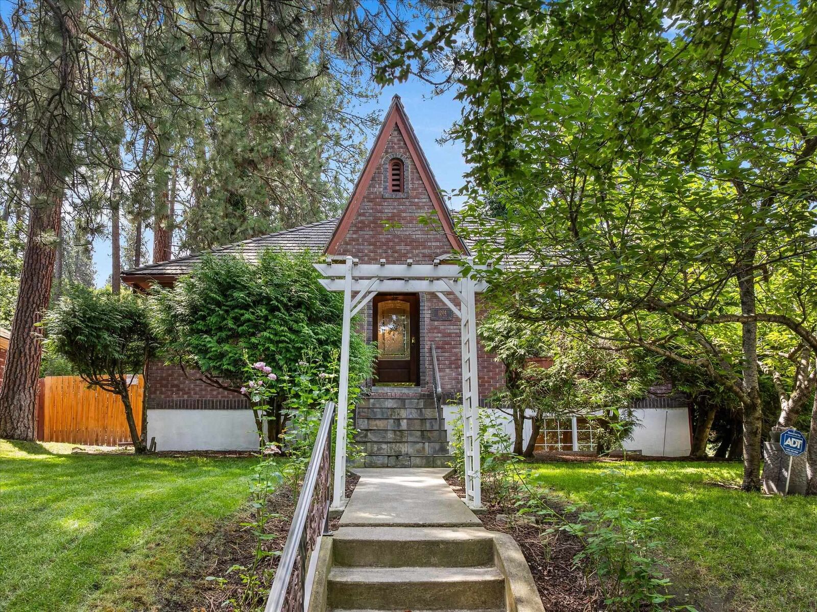 Property Photo:  1204 E 18th Ave  WA 99203 