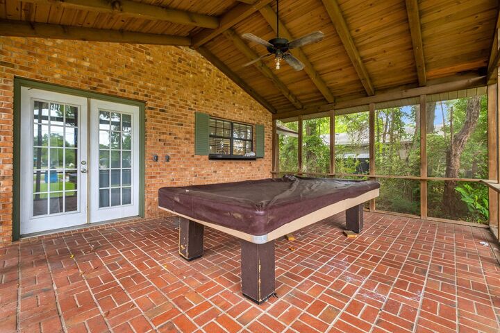Property Photo:  405 E 6th Avenue  FL 32333 