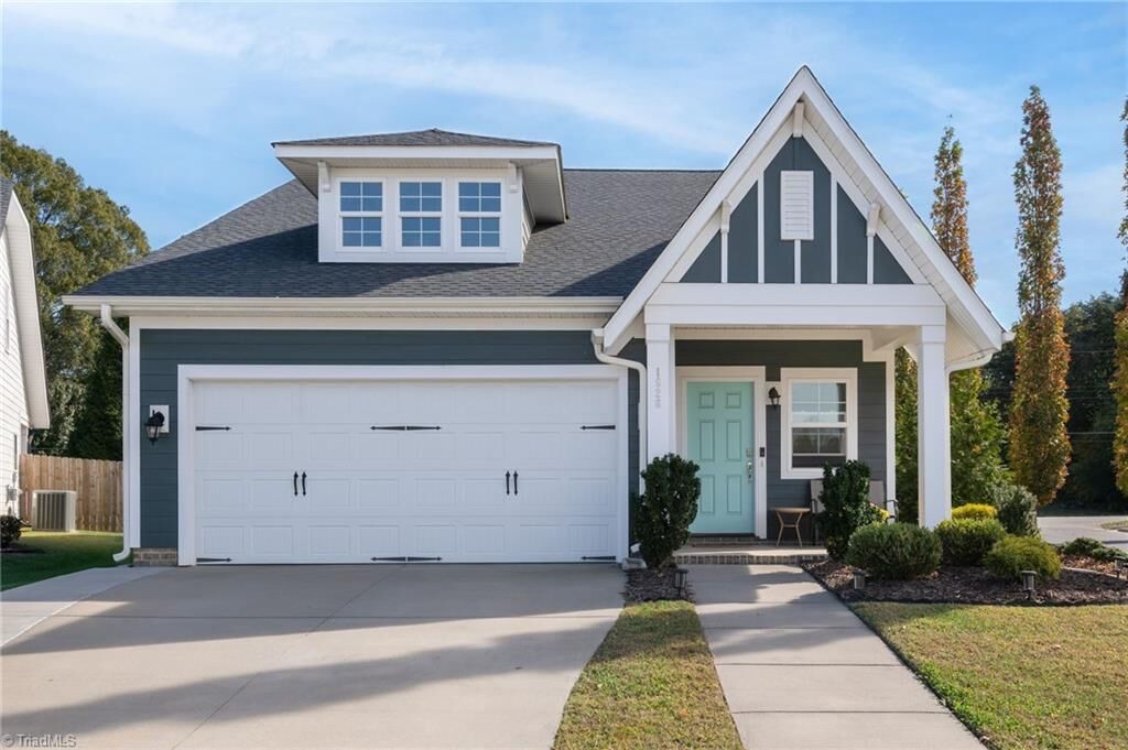 Property Photo:  1826 Eastover Court  NC 27284 