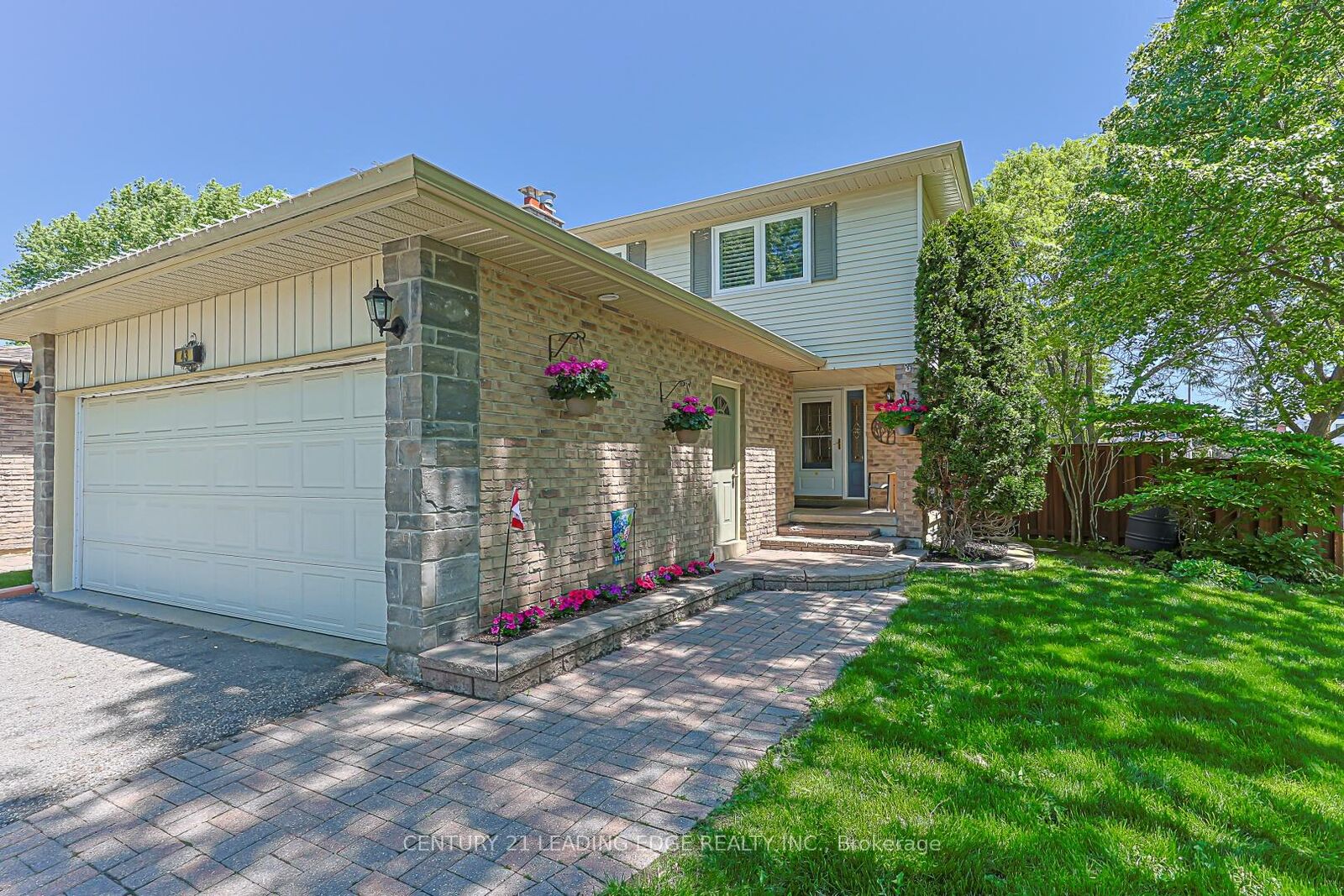Property Photo:  43 Bishop Crescent  ON L3P 4N4 