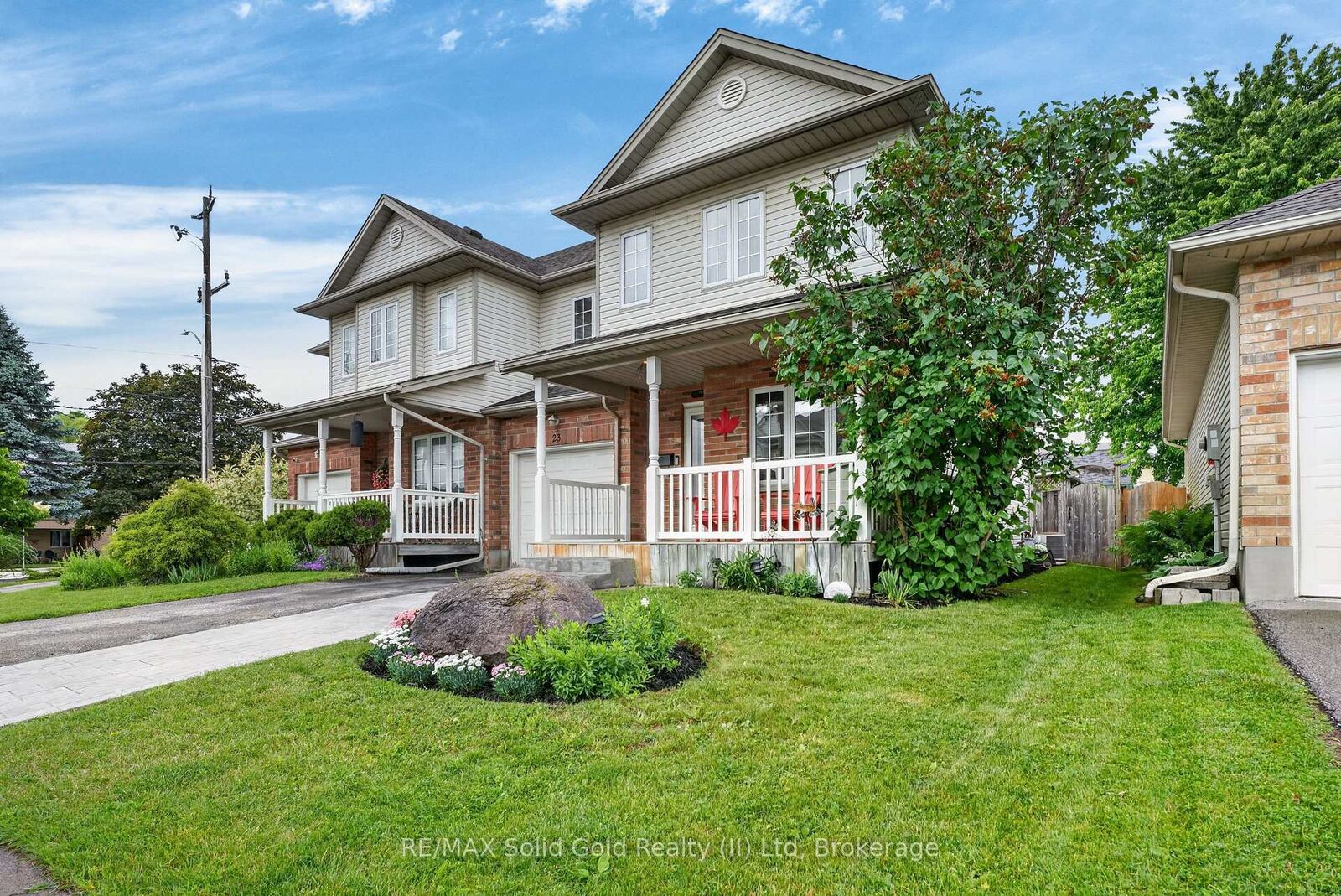 Photo de la propriété:  149 Snyders Road E 23  ON N3A 2V4 
