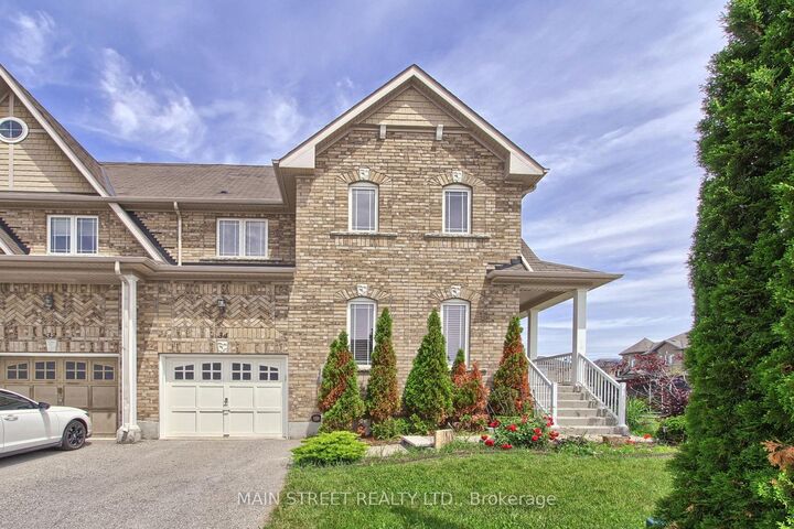 Property Photo: 34 Grey Wing Avenue ON L4P 0B8