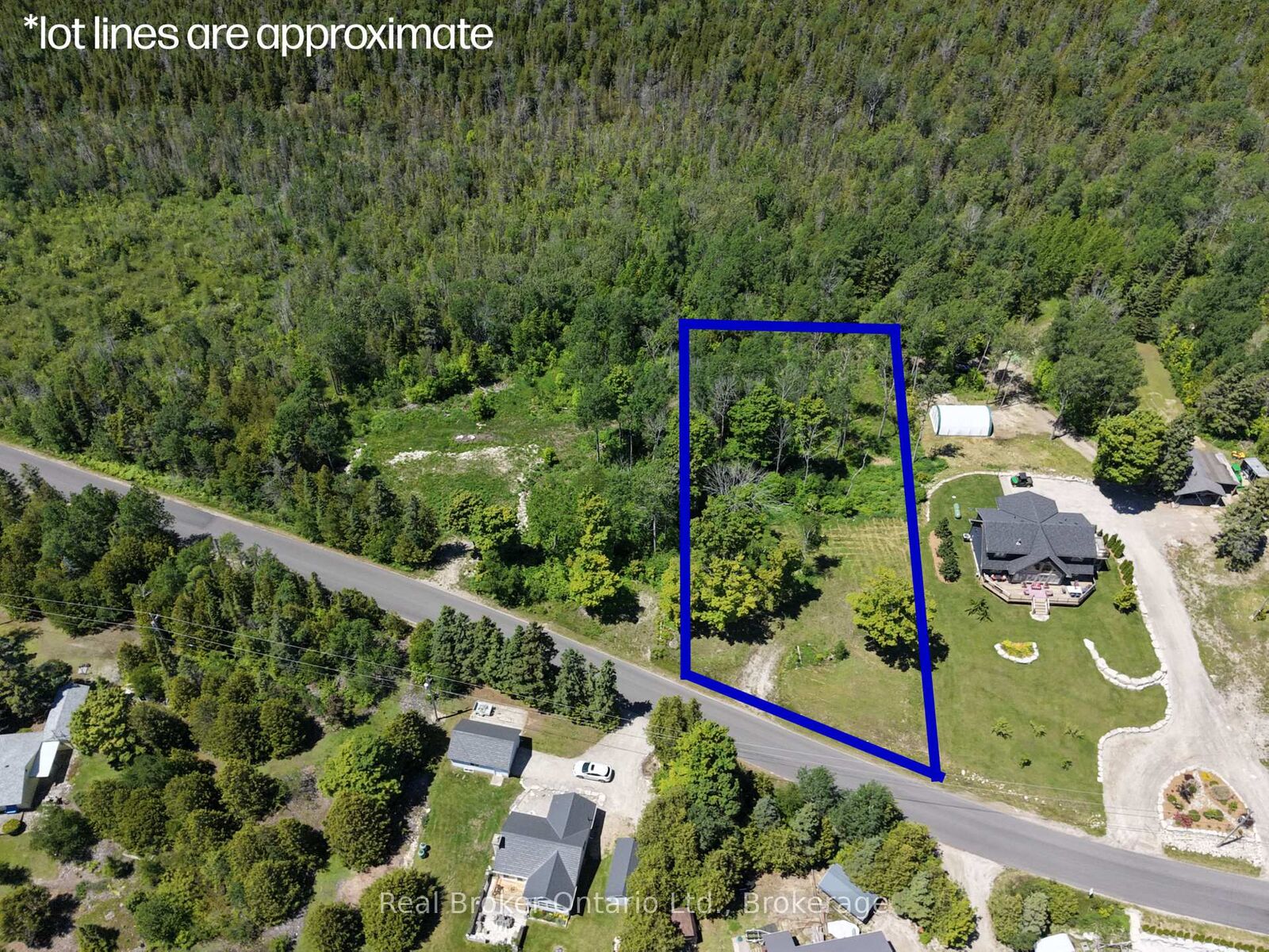 Property Photo:  118 Tamarac Road  ON N0H 1W0 