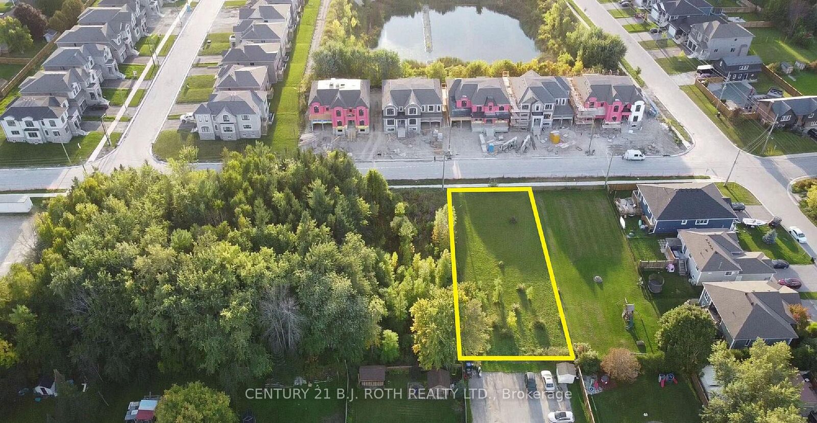 Property Photo:  210 Sutherland Street S  ON L0M 1S0 