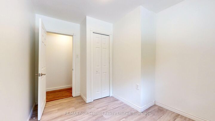 Property Photo:  2133 Klondike Park Road  ON L9Z 2W9 