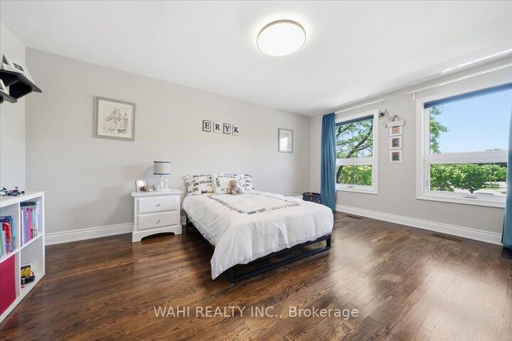 1141 Vicki Lane — photo 1