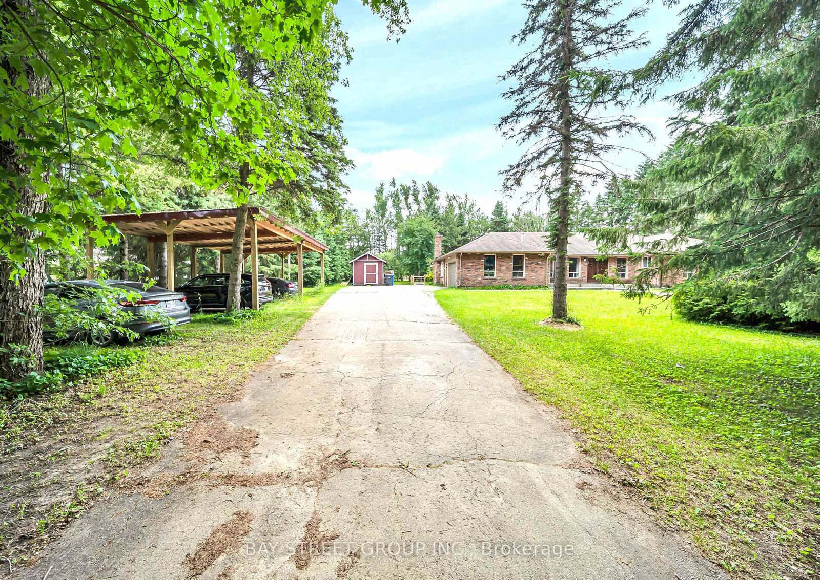 Property Photo: 49 Maplewood Drive ON L9V 3N6