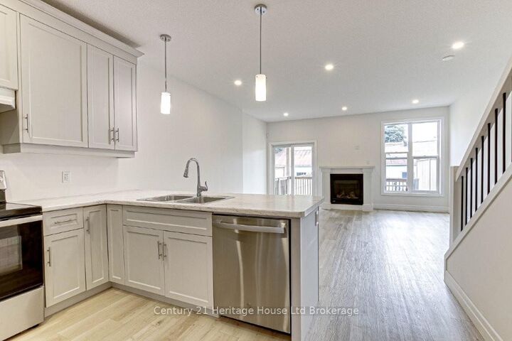 Property Photo: 50 Blandford Street 2 ON N4S 7H6